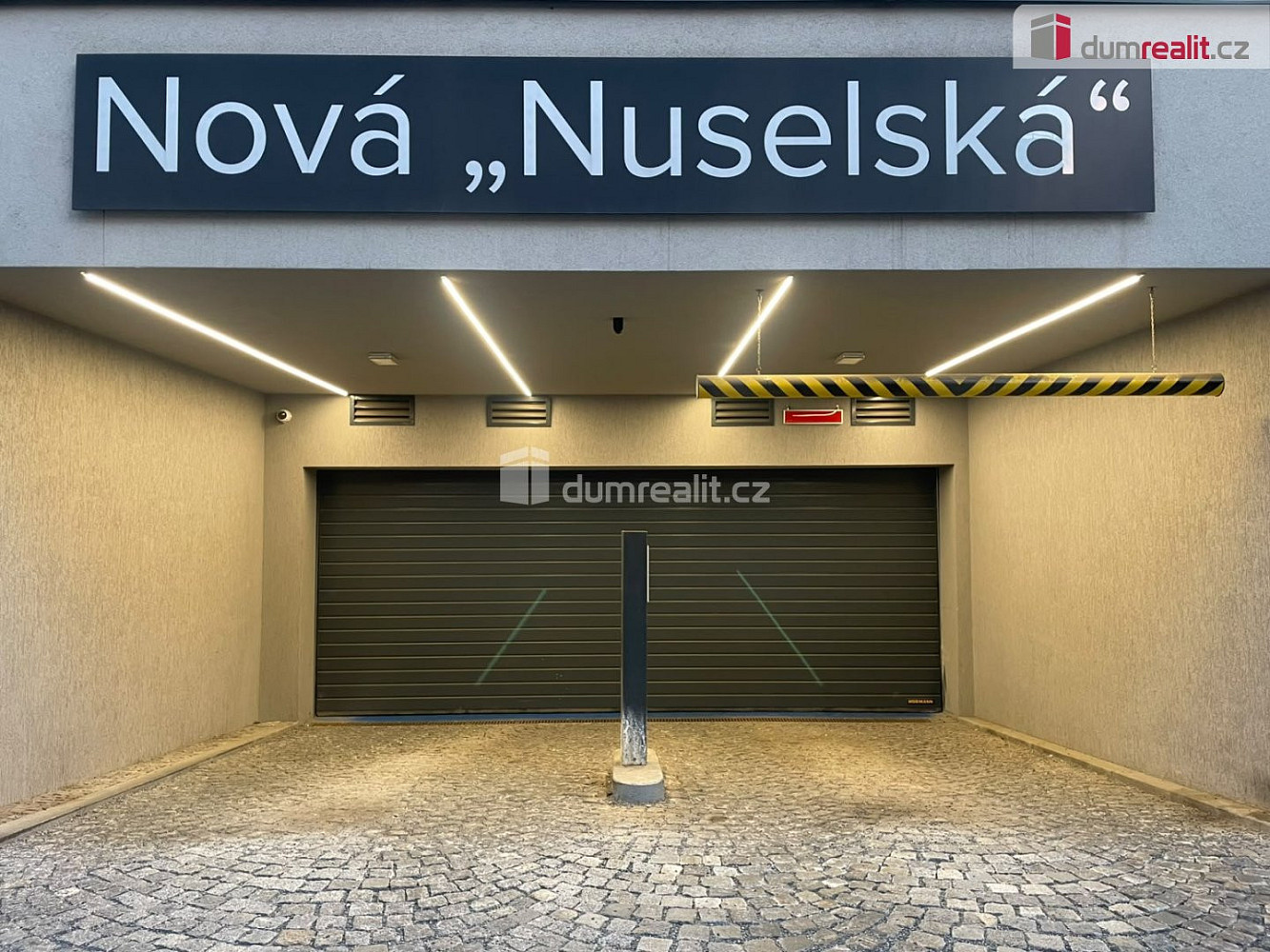 Pronájem bytu 1+kk 34 m² — photo 2