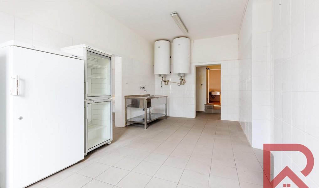 Prodej restaurace 379 m², Stráž nad Ohří – náhled fotky 9