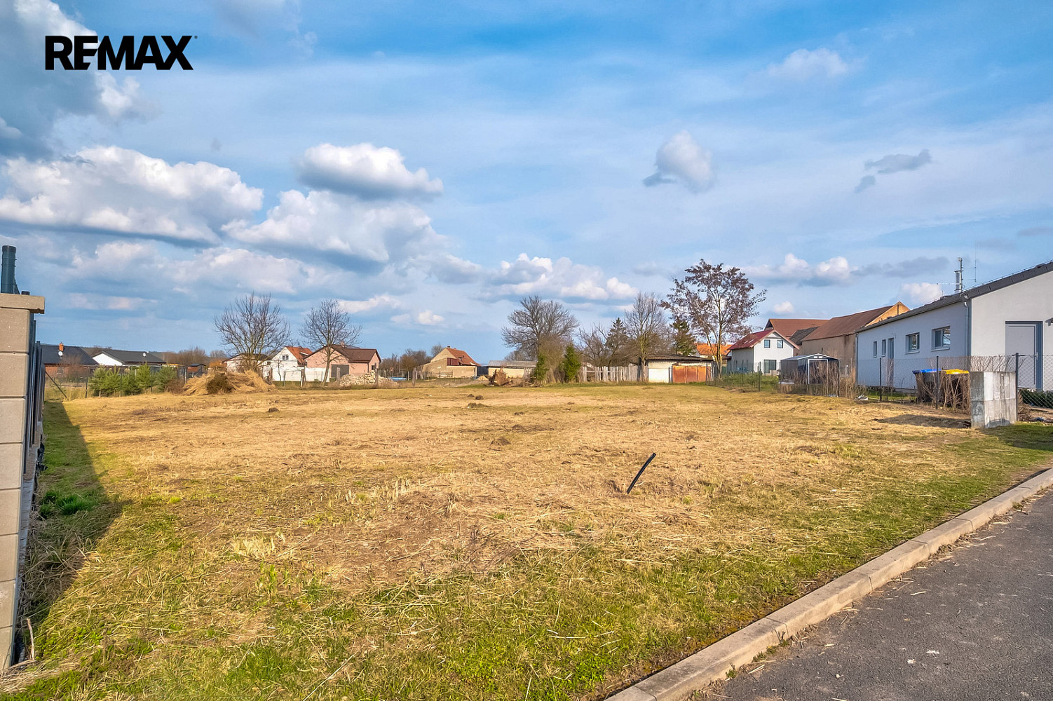 Prodej stavebního pozemku 1 104 m² — photo 3