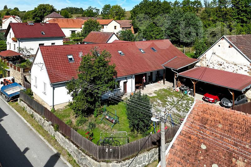 Prodej domu 415 m² s pozemkem 888 m²