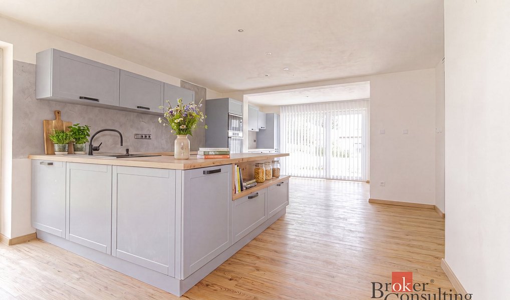 Prodej domu 257 m² s pozemkem 767 m², Staré Město – náhled fotky 5