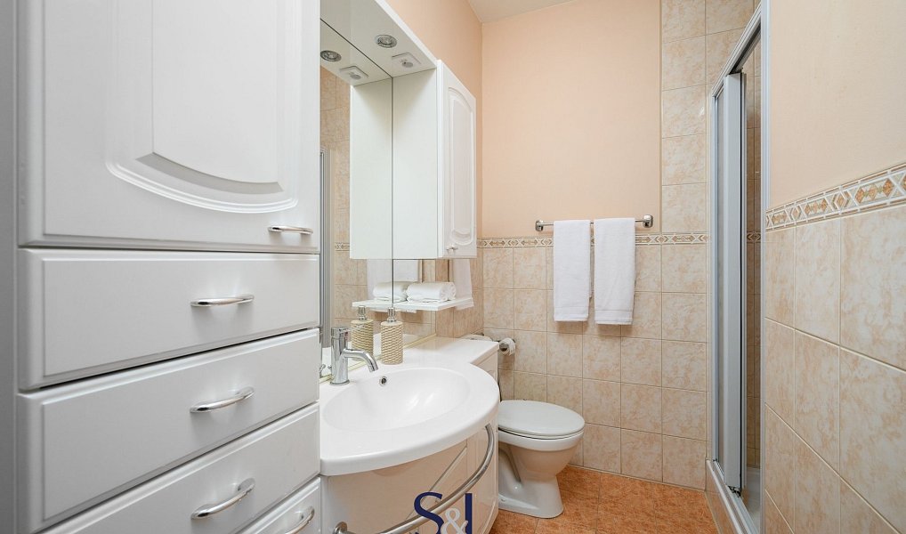 Prodej bytu 4+kk 150 m², Cvikov – náhled fotky 13