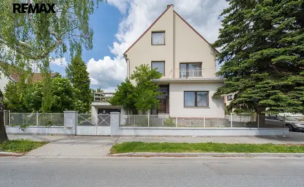 Prodej domu 139 m² s pozemkem 236 m², Lozíbky, Brno - Husovice