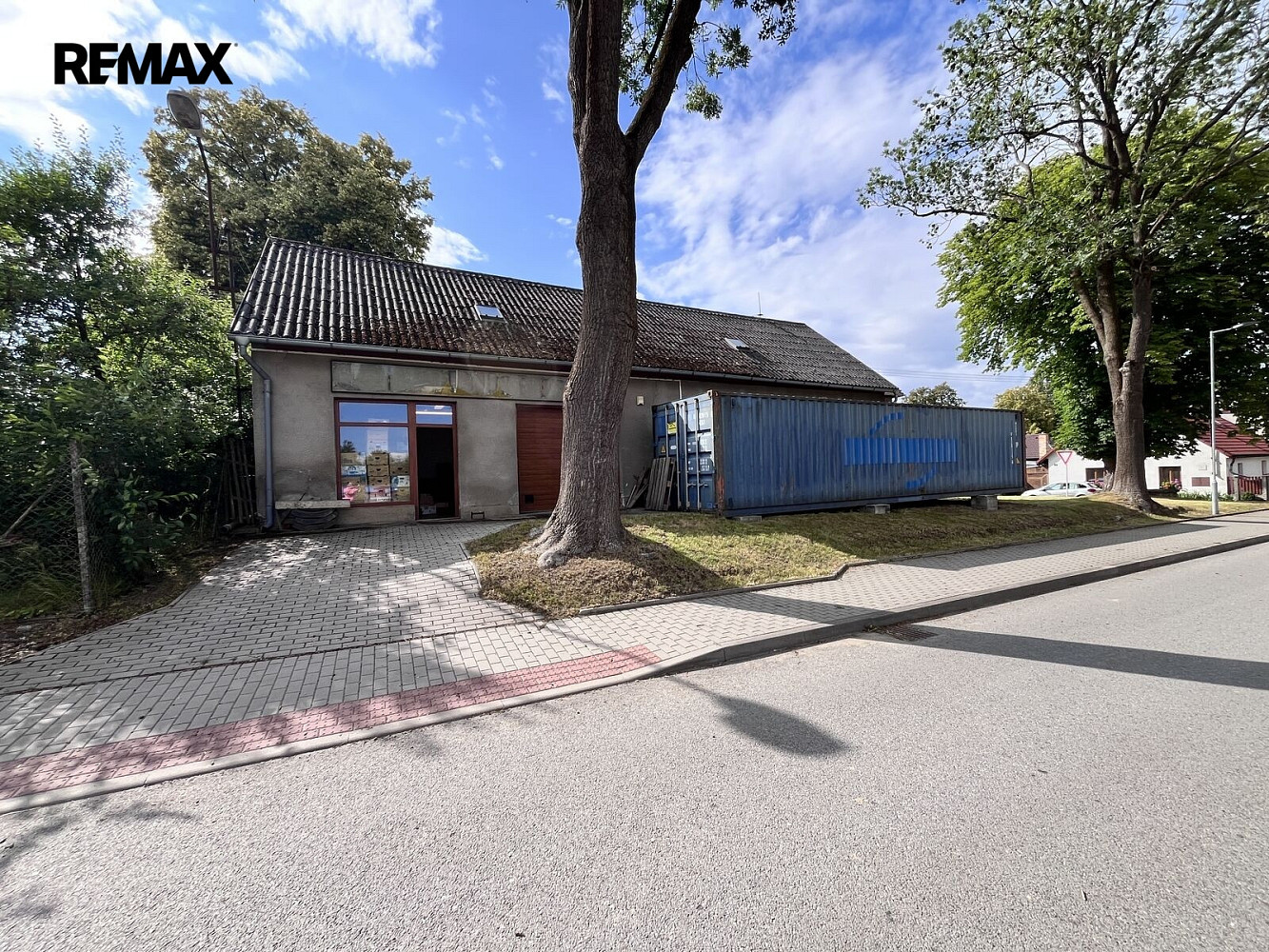 Prodej obchodních prostor 121 m²