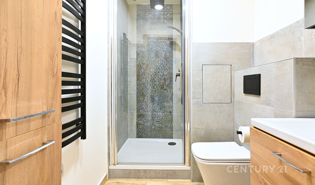Pronájem bytu 2+kk 42 m², Chomutov – náhled fotky 2