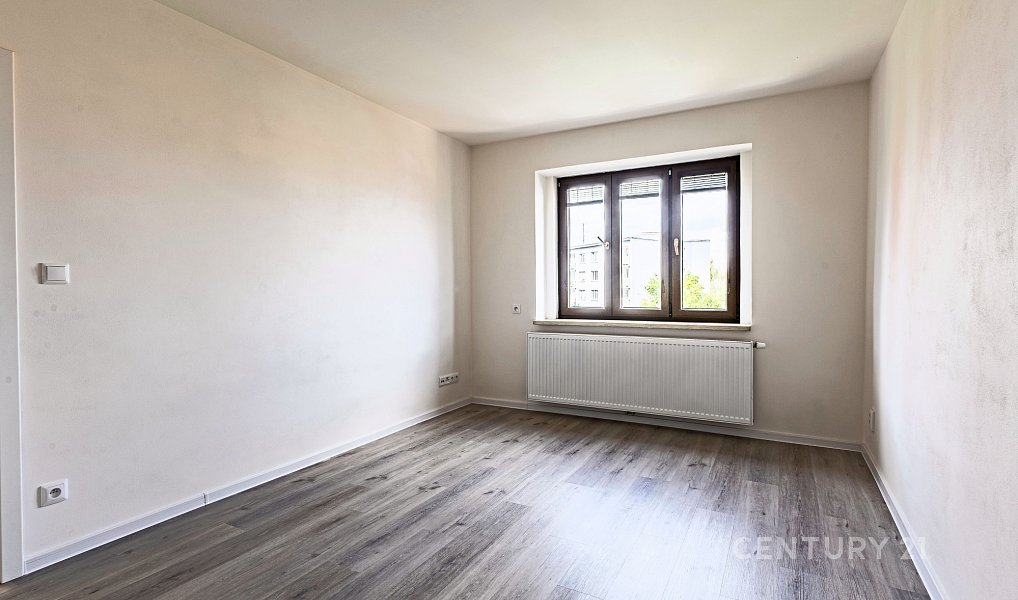 Pronájem bytu 1+1 31 m², Kladno – náhled fotky 3