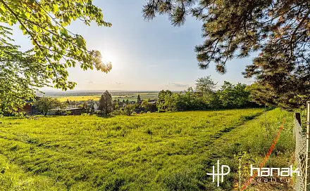 Prodej stavebního pozemku 1 058 m², Olomouc - Droždín