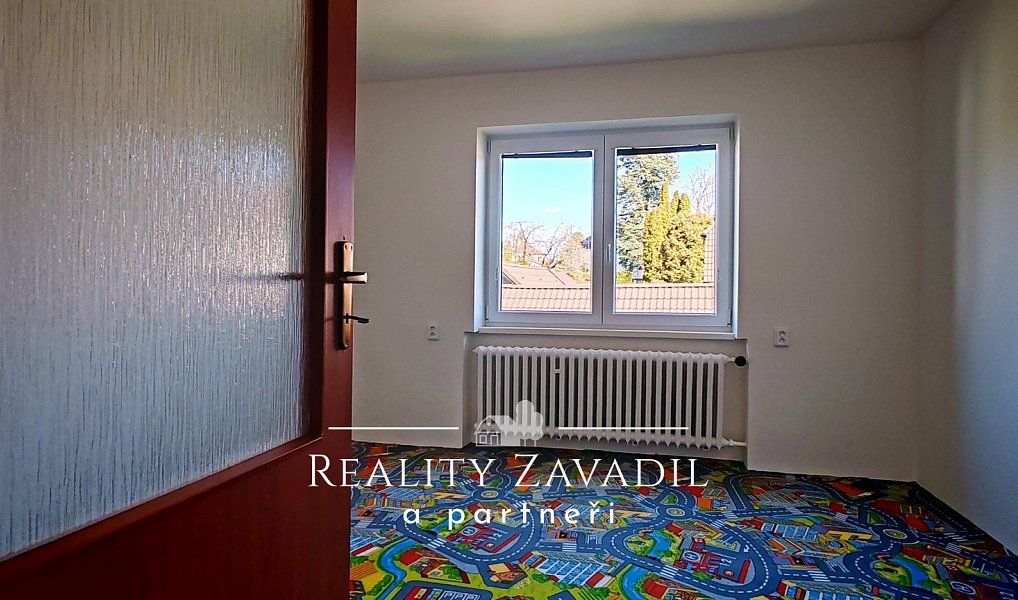 Pronájem bytu 3+1 83 m², Mirošovice – náhled fotky 3