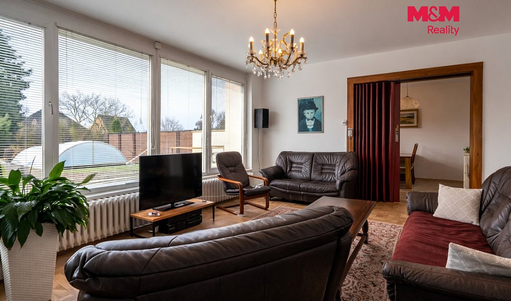 Prodej domu 279 m² s pozemkem 466 m², Benešov – náhled fotky 2