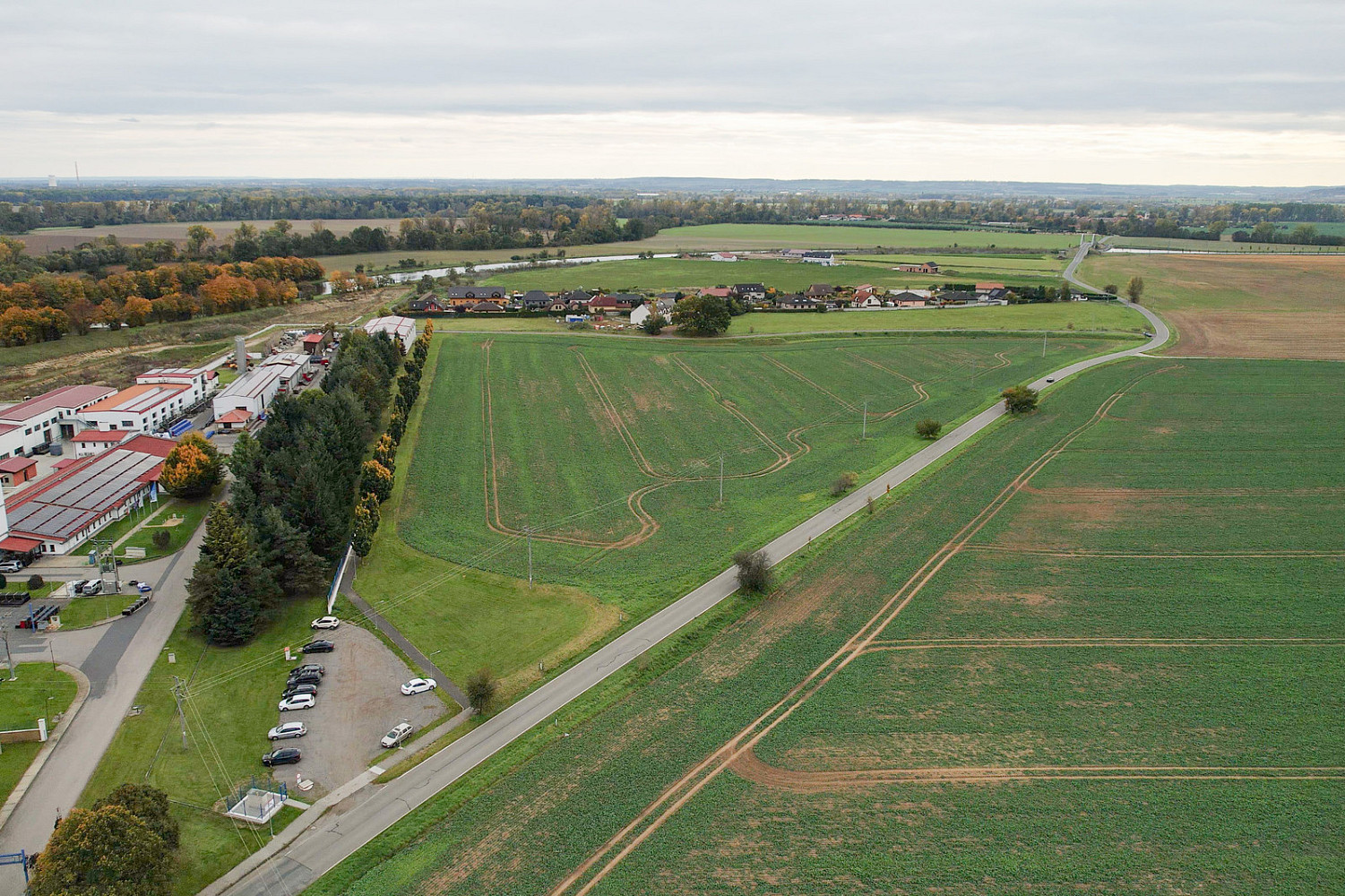 Prodej stavebních pozemků 800 m² v obci Hořín (Mělník) – pohled 3