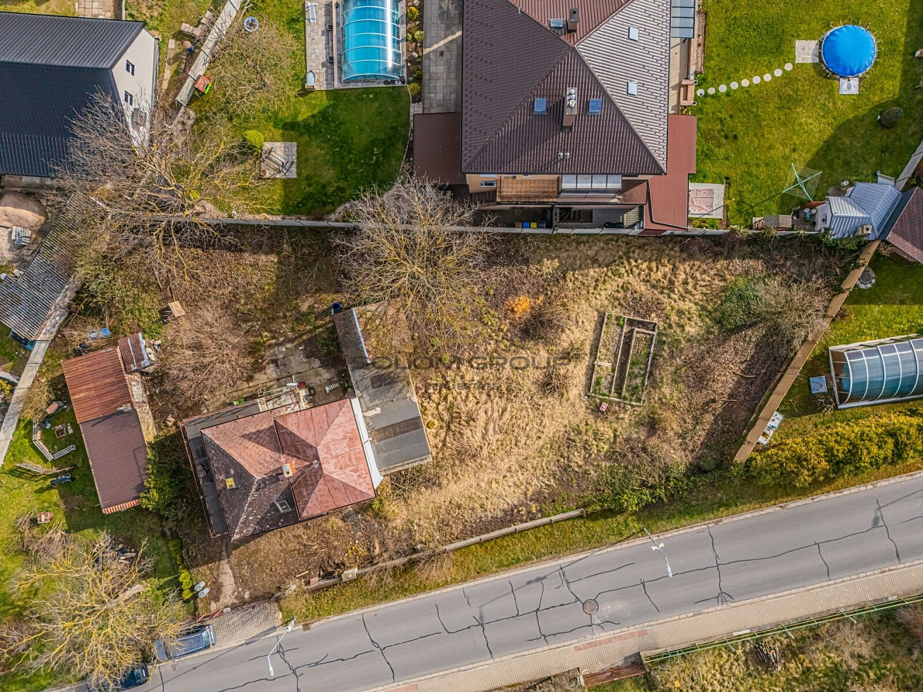 Prodej stavebního pozemku 718 m² — photo 3