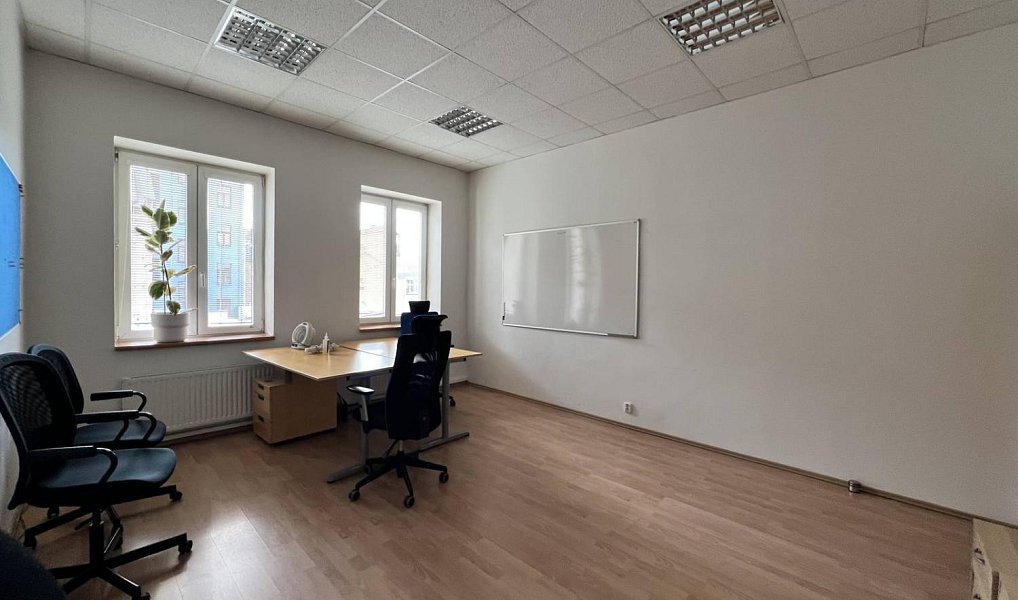 Pronájem kanceláře 39 m², Ostrava – náhled fotky 4