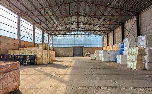 Pronájem skladovacích prostor 714 m², Plavy, okres Jablonec nad Nisou