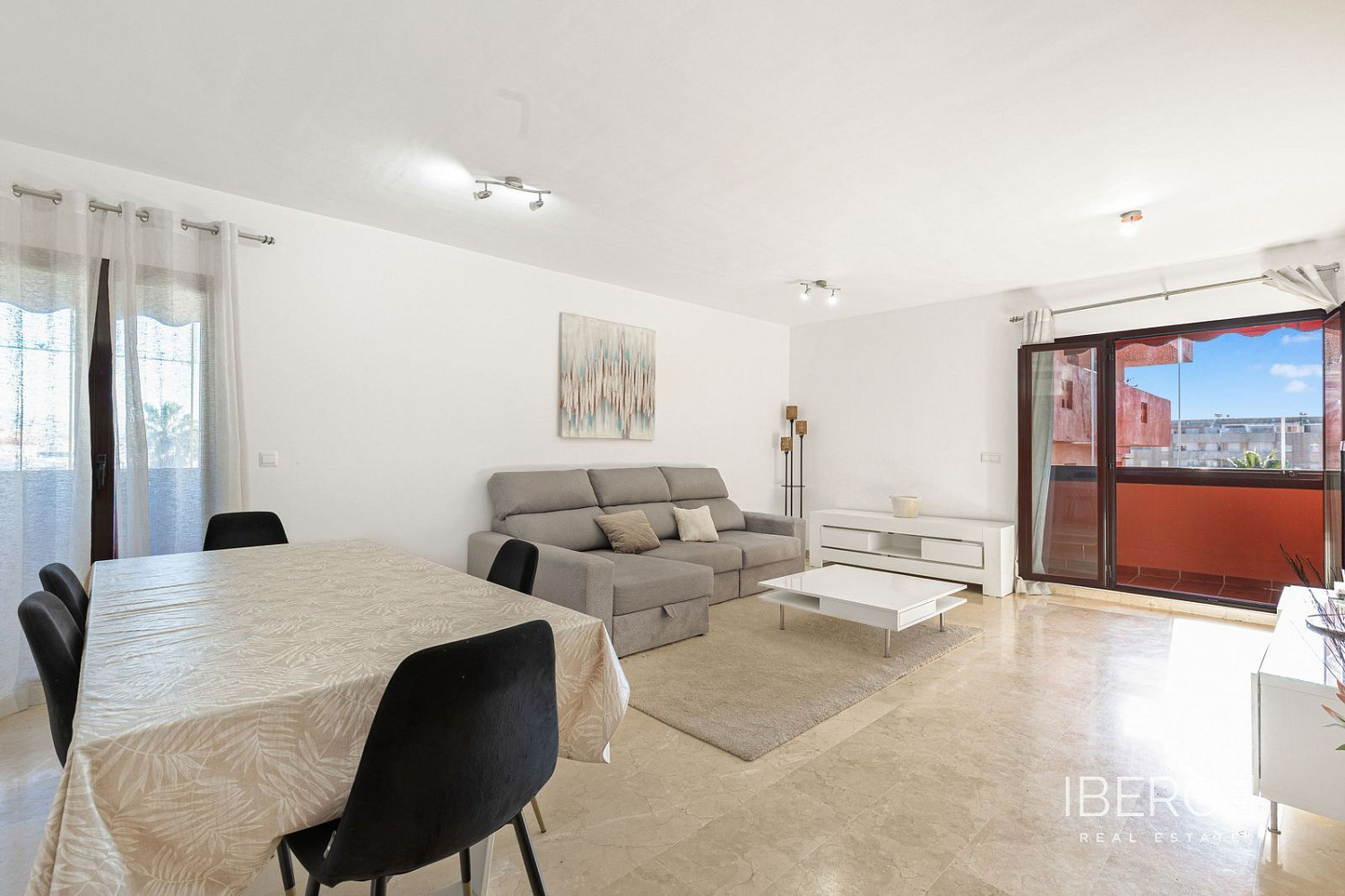 Piso 4+kk – Málaga, La Princesa, Carretera de Cádiz