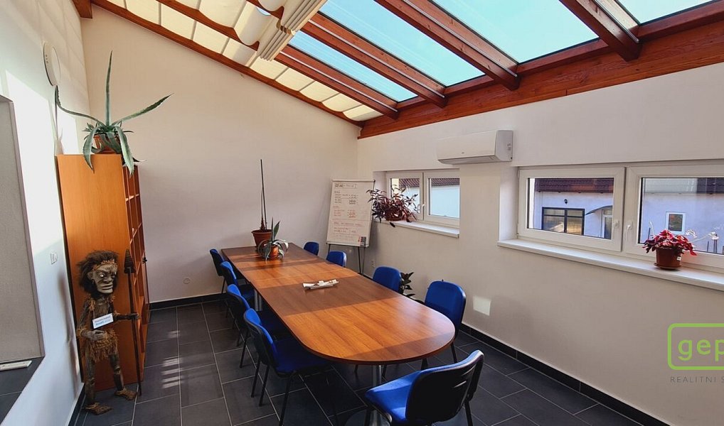 Prodej domu 208 m² s pozemkem 103 m², České Budějovice – náhled fotky 11