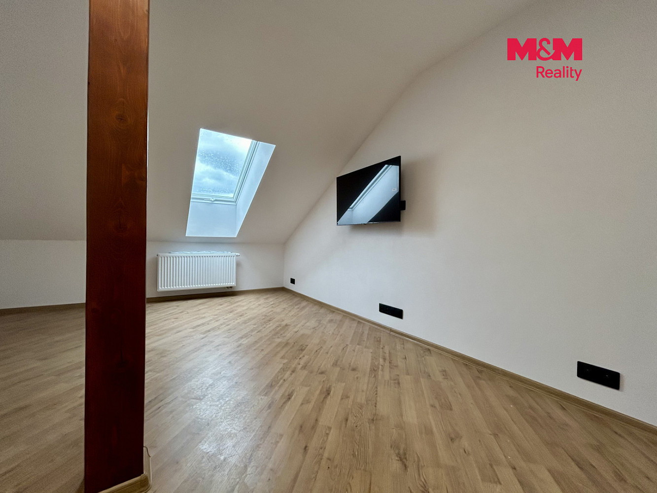 Pronájem bytu 1+kk 22 m² – fotografie 3
