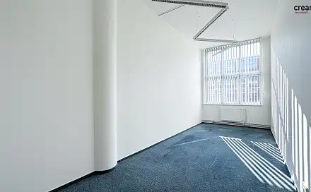 Pronájem kanceláře 23 m², Šedesátá, Zlín