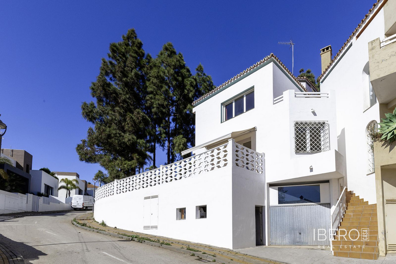 Prodej domu 250 m² s pozemkem 250 m²