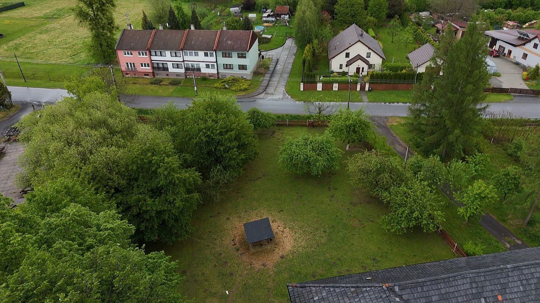Prodej stavebního pozemku 4 421 m² – fotografie 5