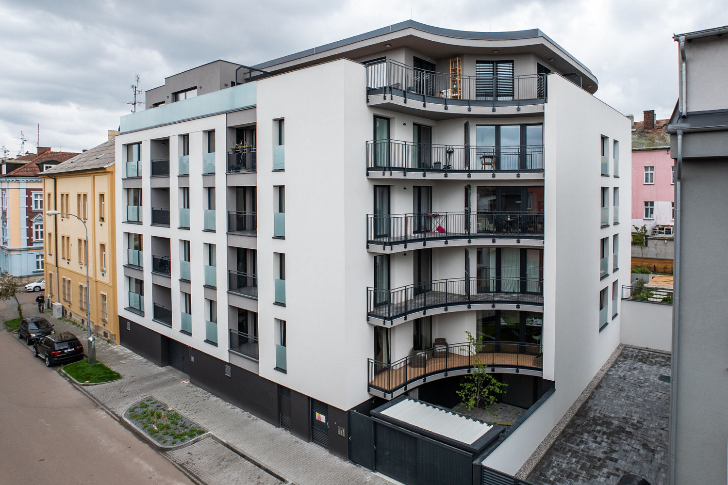 Pronájem bytu 3+kk 54 m² — photo 2