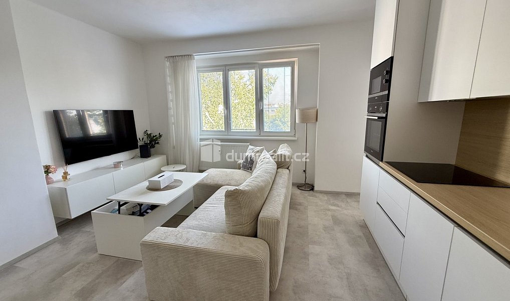 Pronájem bytu 2+kk 38 m², Kralupy nad Vltavou – náhled fotky 13