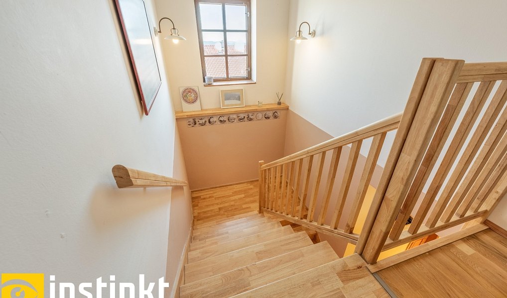 Prodej domu 180 m² s pozemkem 1 718 m², Bušanovice – náhled fotky 16