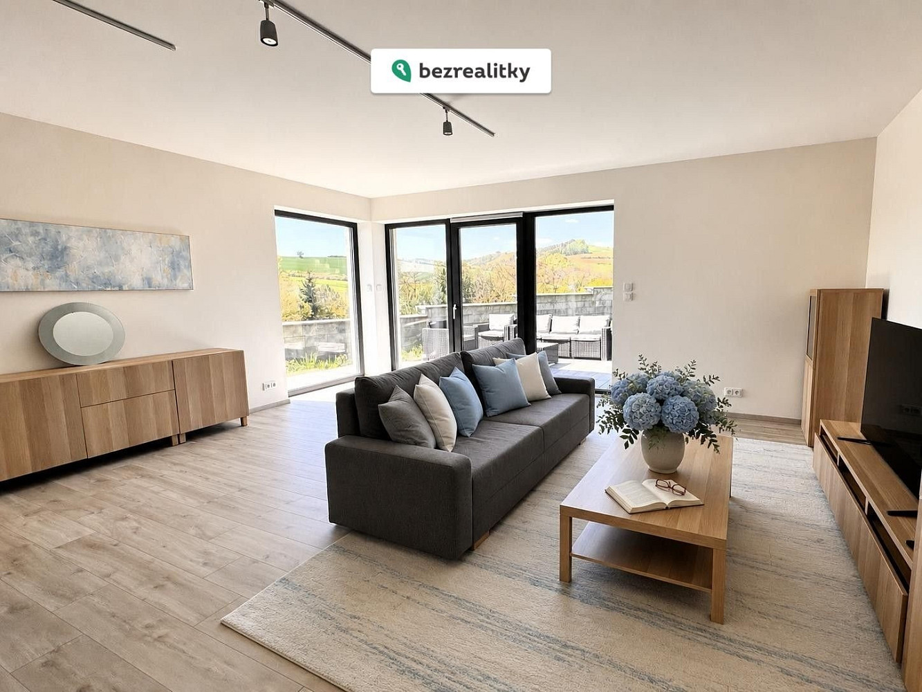 Prodej domu 160 m² s pozemkem 642 m² – fotografie 2