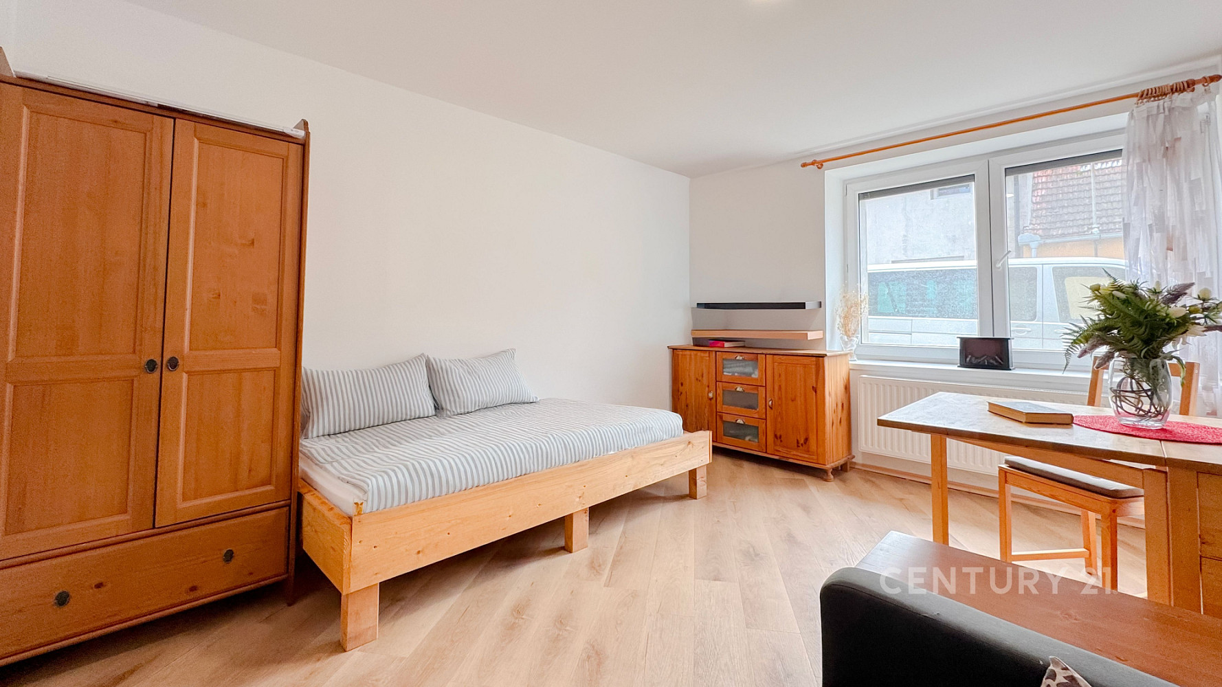 Prodej domu 310 m² s pozemkem 1 492 m² – fotografie 4