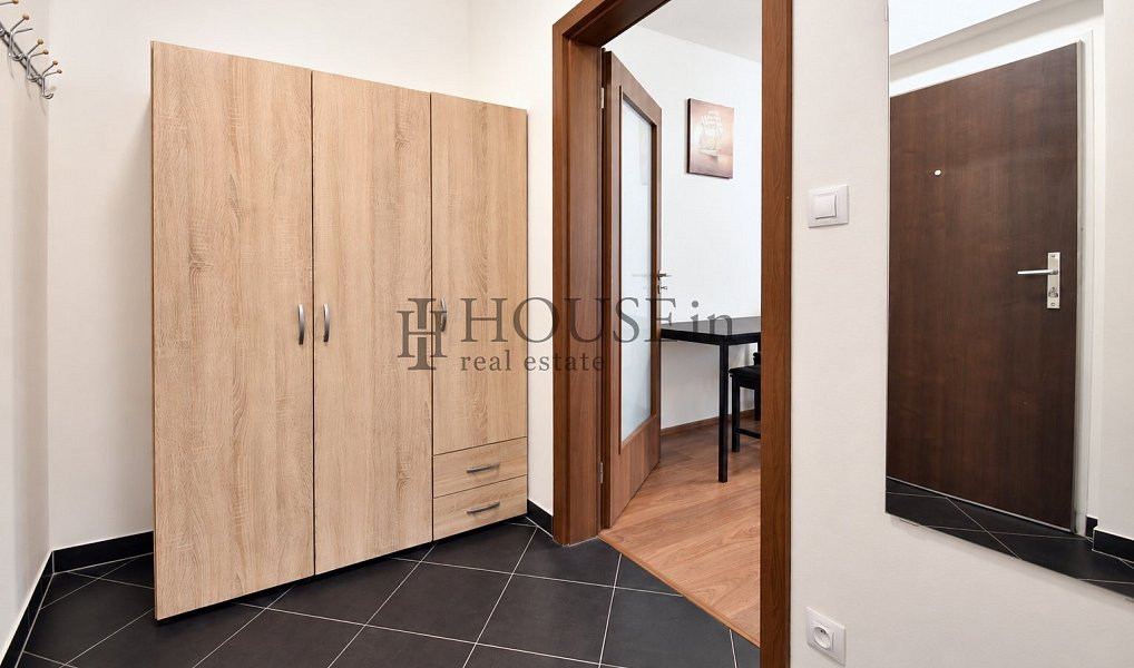 Prodej bytu 1+kk 32 m², Praha – náhled fotky 10