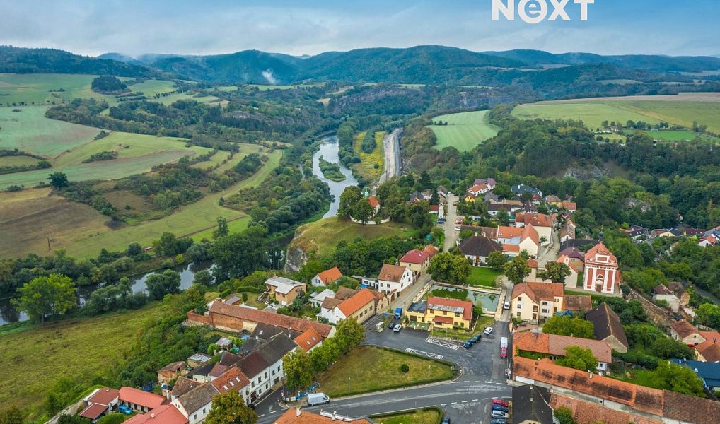 Prodej restaurace 416 m², Tetín – náhled fotky 24