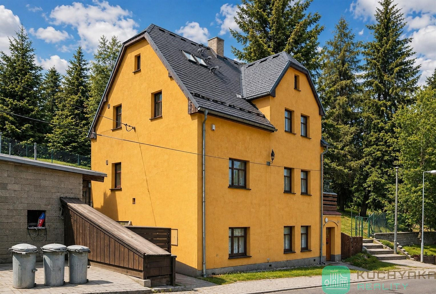 Prodej domu 207 m² s pozemkem 634 m²