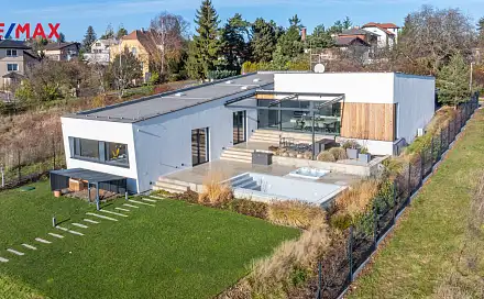 Prodej domu 246 m² s pozemkem 1 340 m², Na přídole, Praha 5 - Slivenec