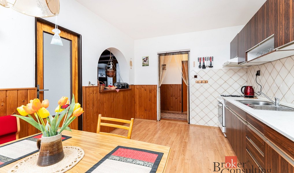 Prodej domu 255 m² s pozemkem 1 050 m², Pila – náhled fotky 19