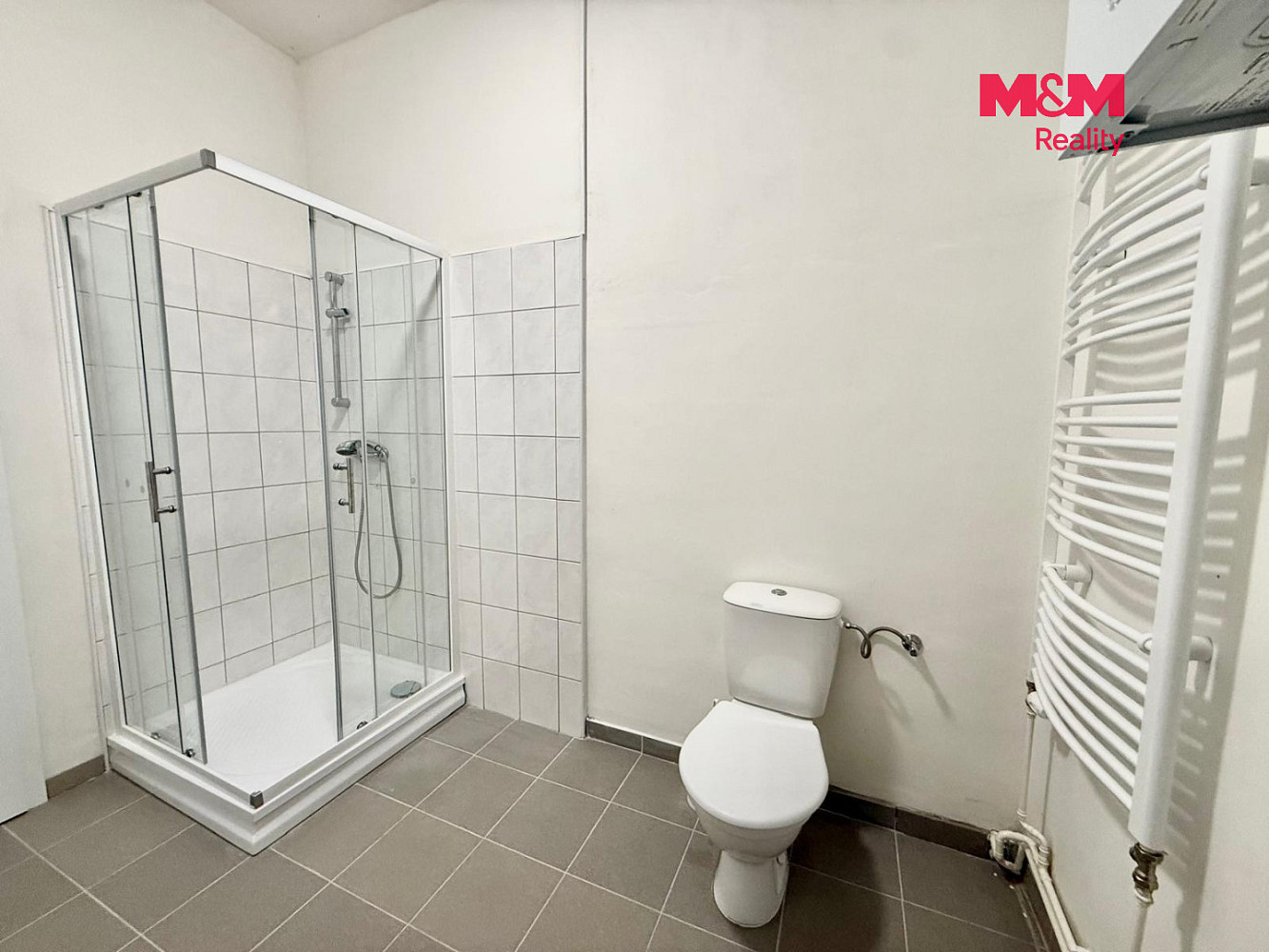 Pronájem bytu 1+1 55 m² — photo 2