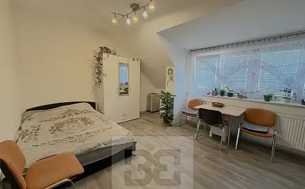 Pronájem bytu 2+kk 40 m²