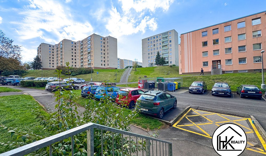 Pronájem bytu 3+1 71 m², Teplice – náhled fotky 2