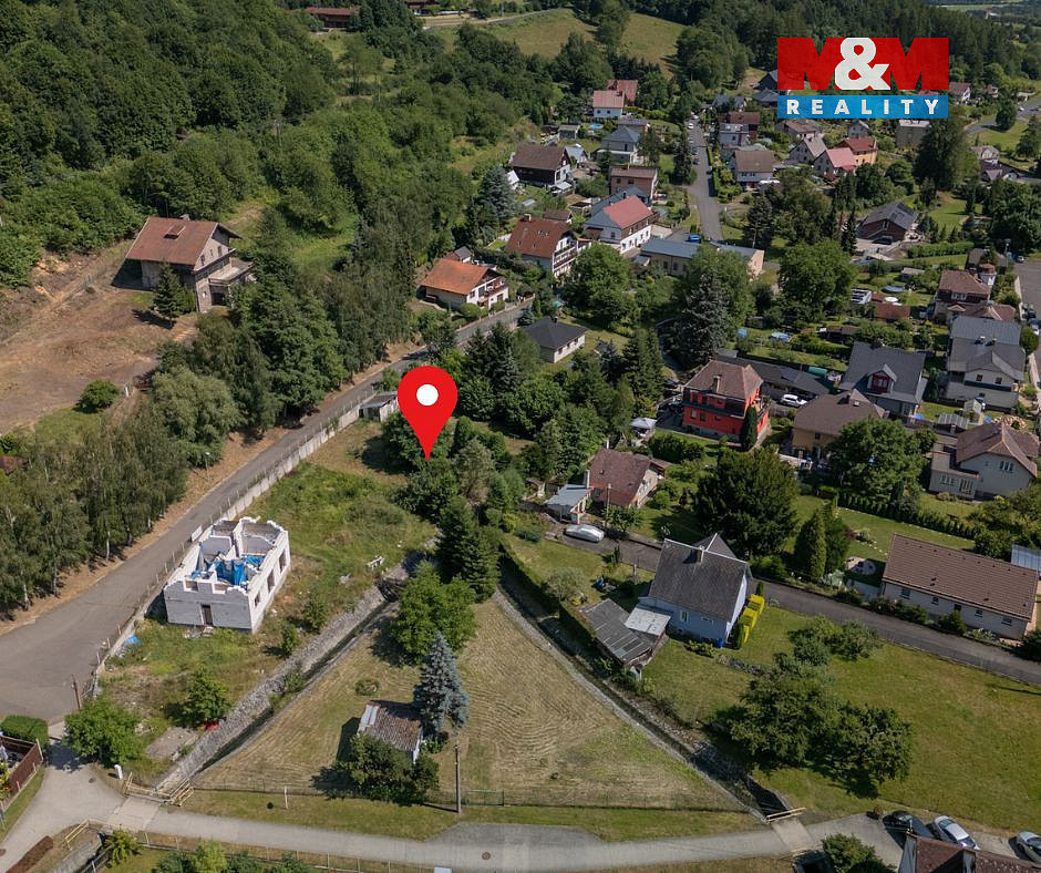 Prodej stavebního pozemku 876 m² – fotografie 4