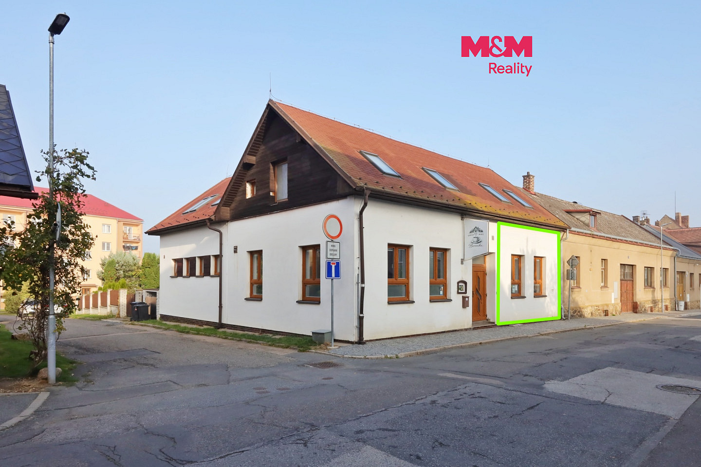 Pronájem obchodních prostor 80 m²