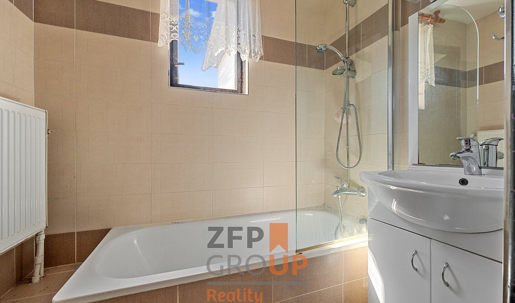 Prodej domu 300 m² s pozemkem 1 027 m², Nový Knín – náhled fotky 11