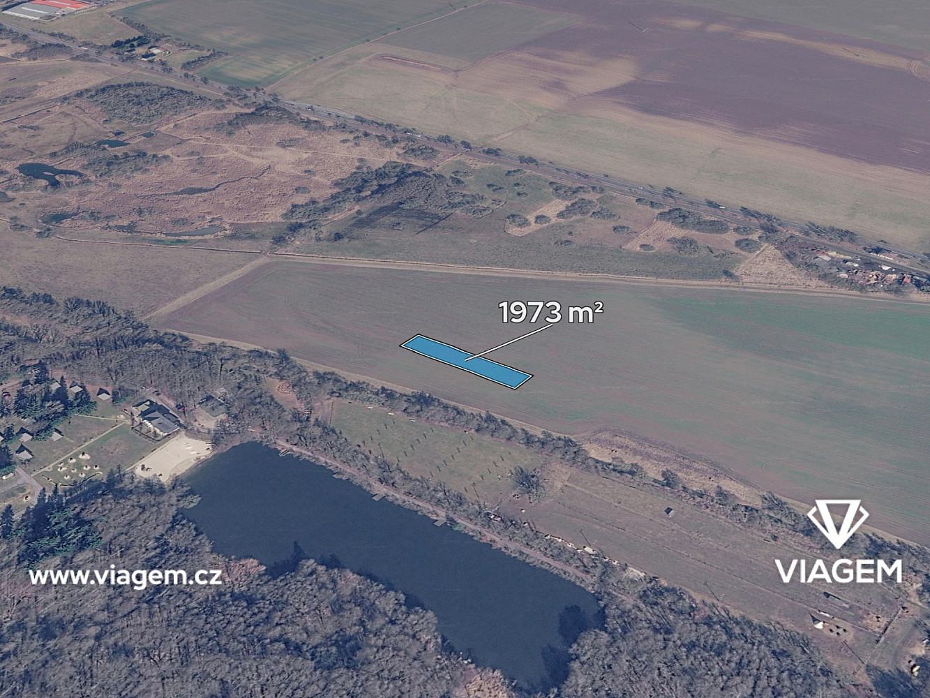 Prodej pole 739 m²