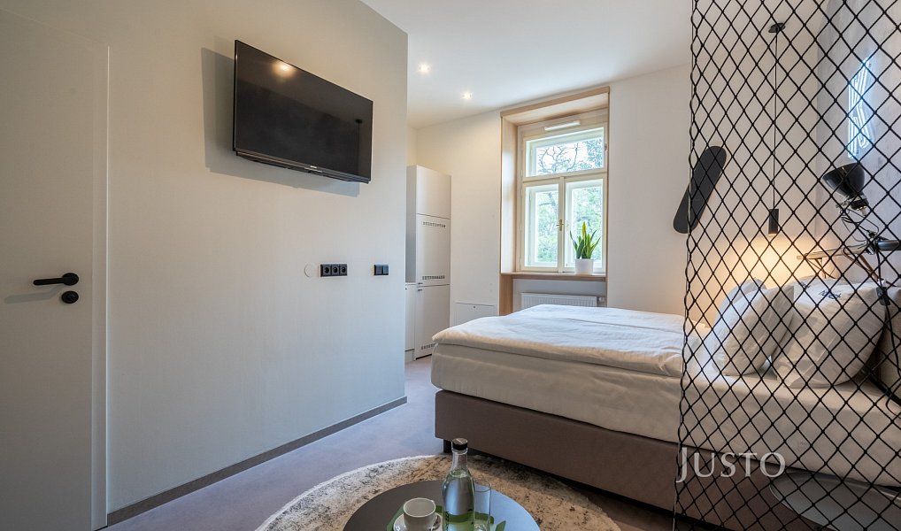 Prodej bytu 1+kk 23 m², Praha – náhled fotky 9