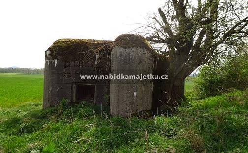Pozemek p. č. 4648/8 včetně stavby bez čp/če (
