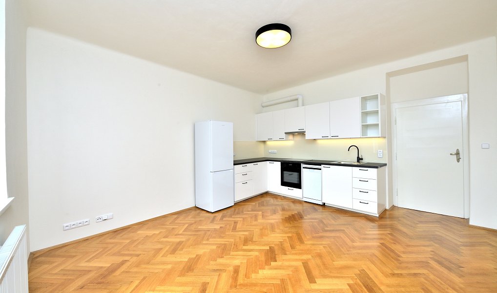 Pronájem bytu 3+kk 82 m², Praha – náhled fotky 8