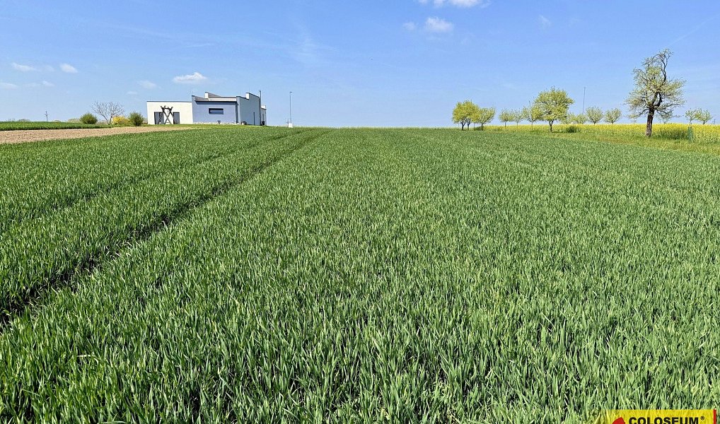 Prodej stavebního pozemku 3 940 m², Fryšták – náhled fotky 3