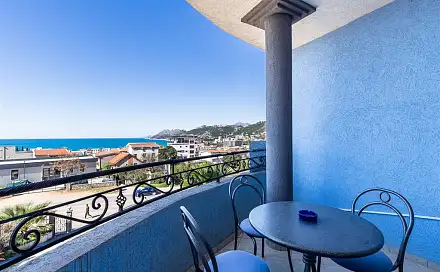 Prodej domu 620 m² s pozemkem 369 m², Dobrá Voda, Černá Hora