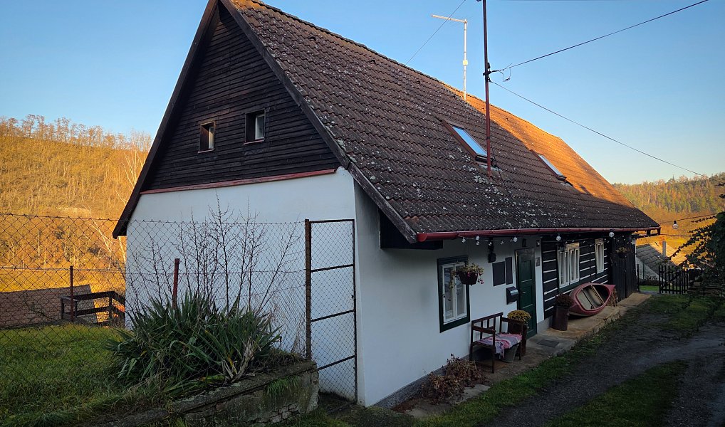 Prodej chalupy 141 m² s pozemkem 342 m², Liblín – náhled fotky 5