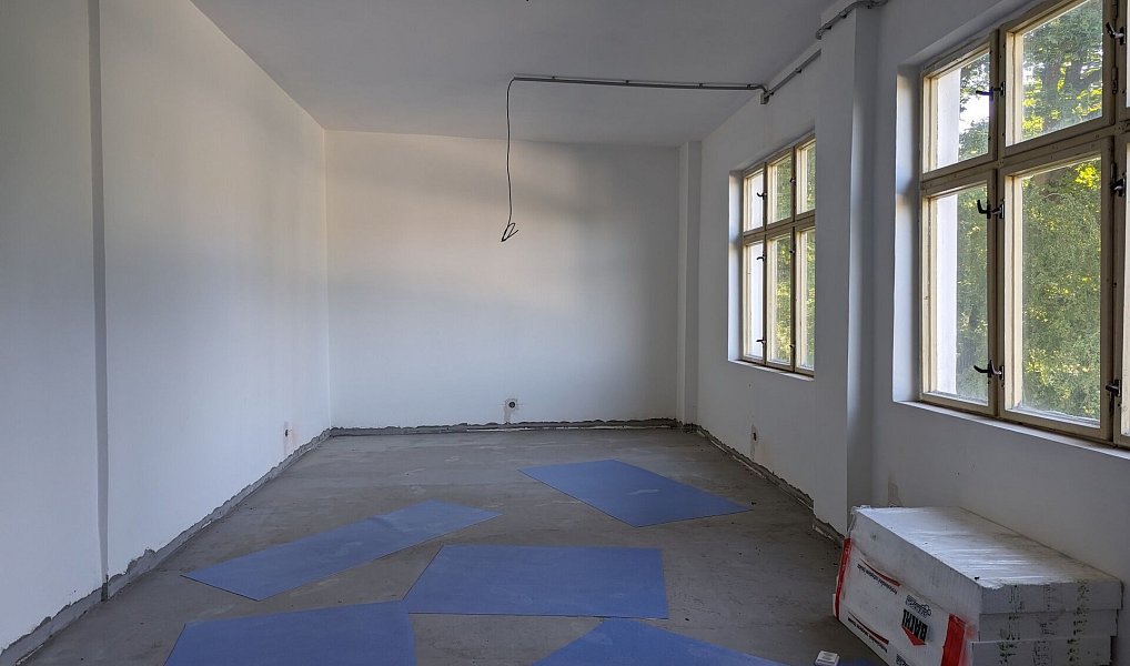 Prodej výrobních prostor 1 500 m², Jablonné v Podještědí – náhled fotky 6