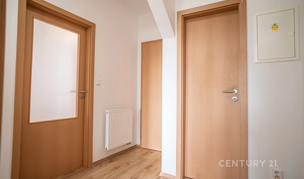Pronájem bytu 3+kk 74 m², Znojmo – náhled fotky 7