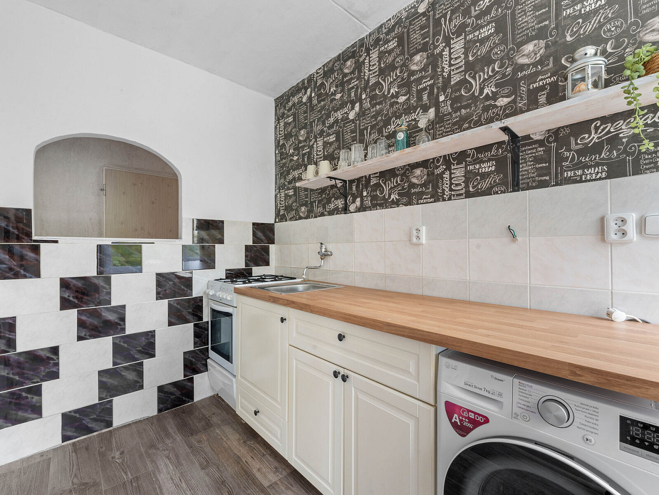 Prodej bytu 3+1 68 m² – fotografie 3