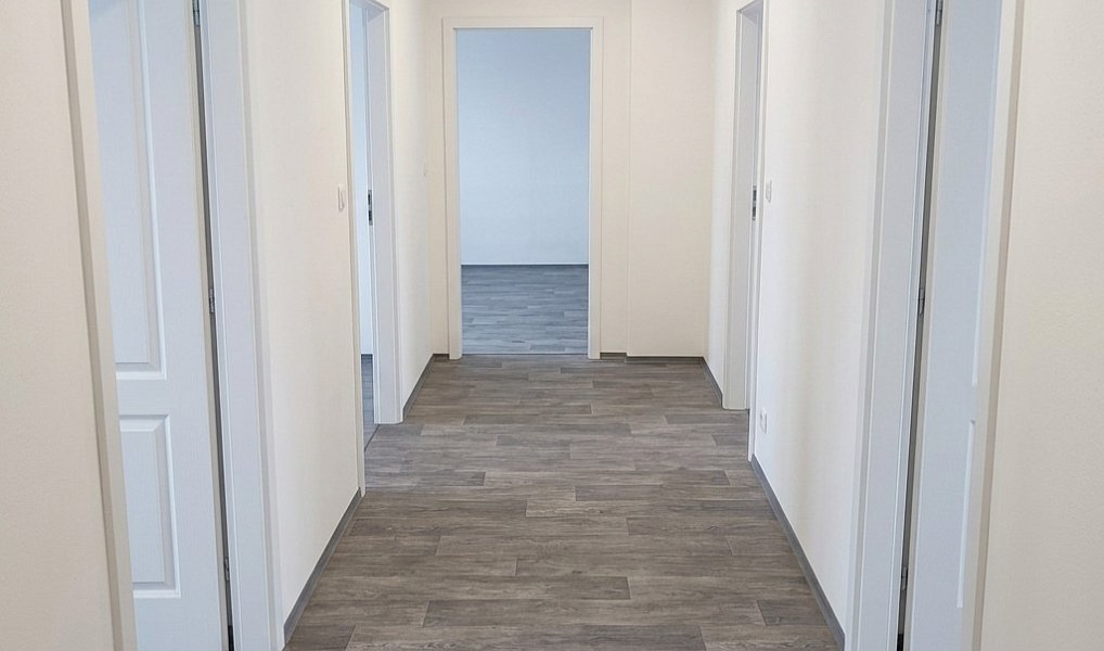 Pronájem bytu 3+kk 70 m², Sedlčany – náhled fotky 7